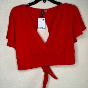H&M Red crop top